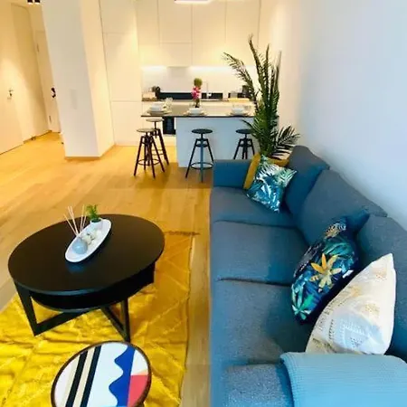 Chic One Bedroom Flat W Terrace&parking *